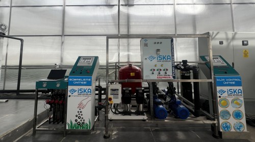  Akıllı Tarım Teknolojileri ile Sera Yönetimi: Geleceğin Çiftçiliği Nasıl Çalışır?